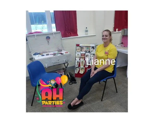 Lianne - Party Assistant