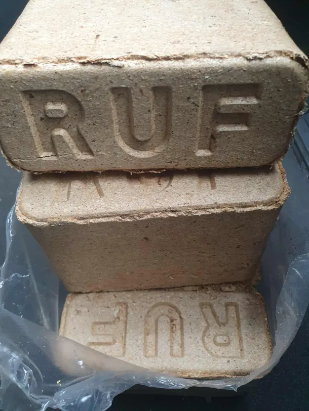 Ruf Briquettes