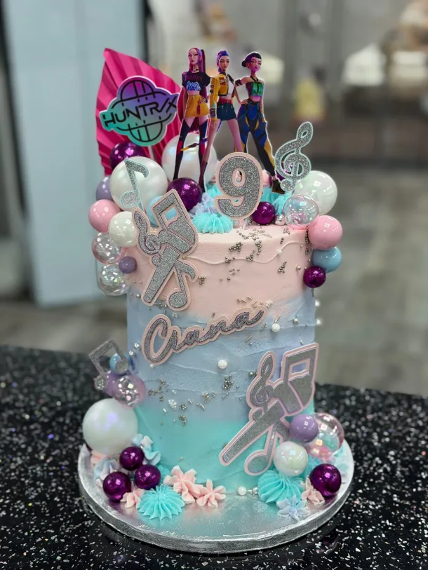K Pop Cake