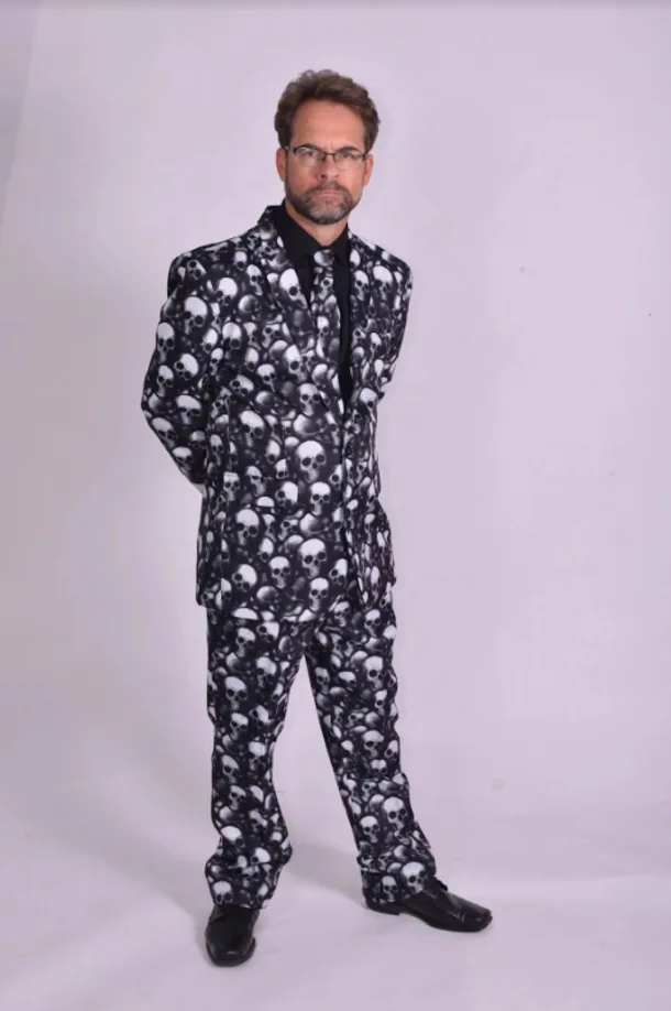 Male Skull Oppo Suit