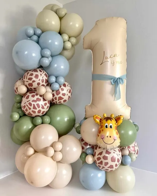 First Birthday Giraffe Balloon