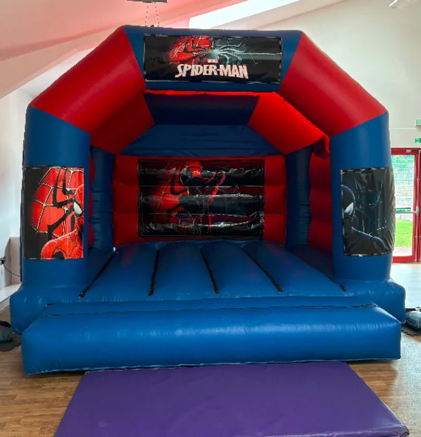 15ft X 12ft Blue And Red Castle - Spiderman  New  Theme