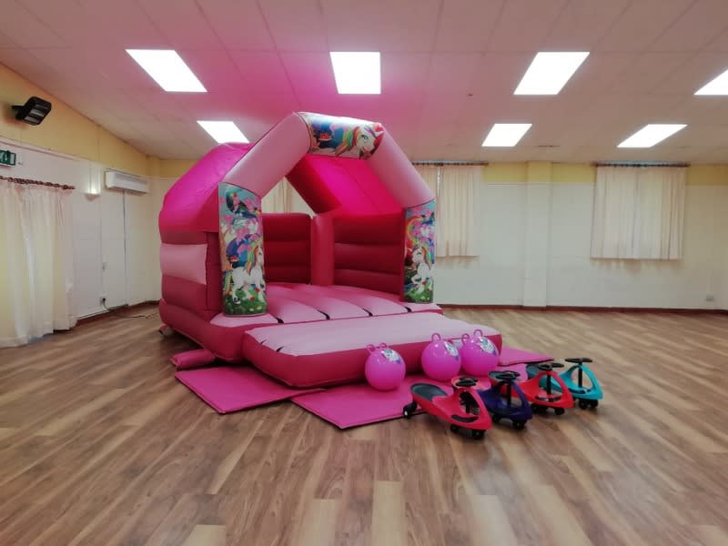 Surfleet Village Hall Hire Bouncy Castle And Soft Play Bouncy Castle