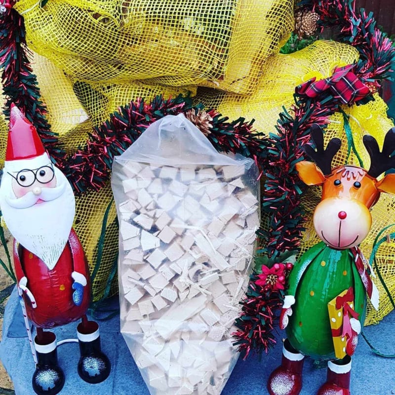 Christmas Log Burner Starter Kits Lolas Logs