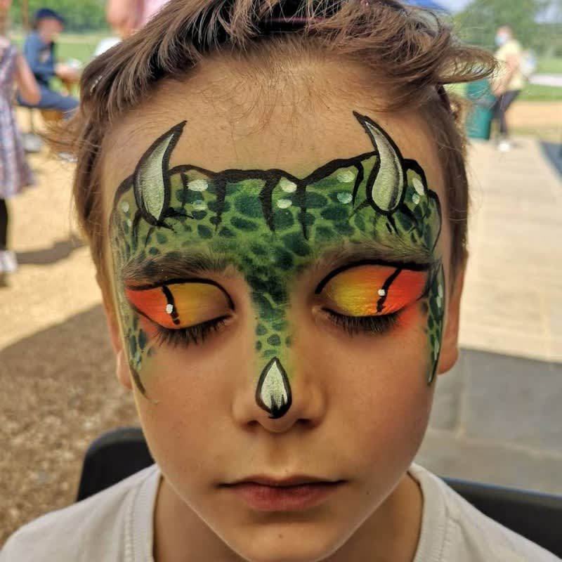 Snazzy Roo Face Painter Glitter Tattoos John Bedford entertainments Ltd