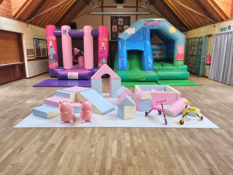 Pastel Soft Play Set M & L Bouncy Castle Hire