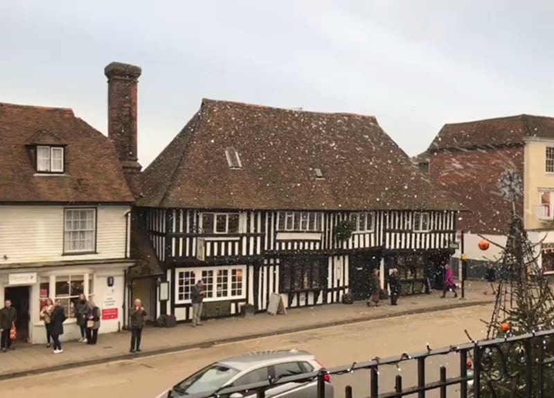 Snow Machine Hire Available Across The Uk, Kent, London, Essex, Surrey