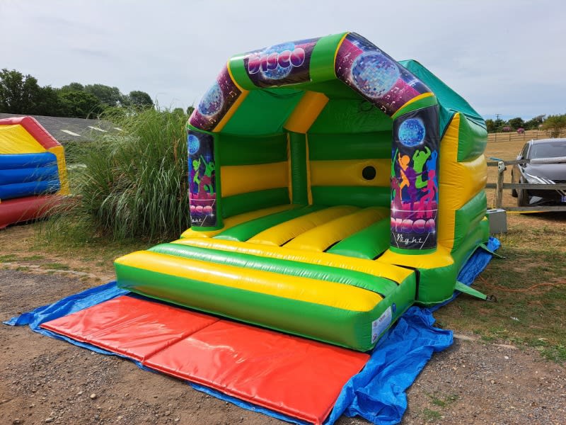 Bouncy Castle Hire Prices Bouncy Castle To Hire In Gillingham, Kent