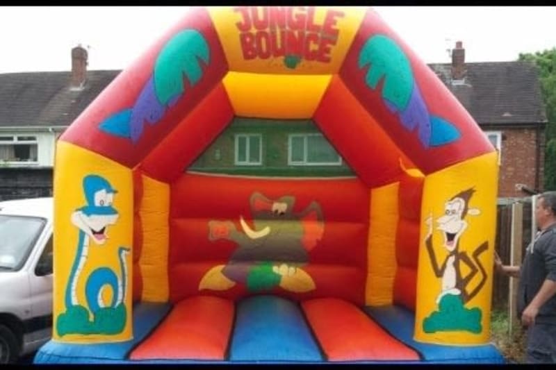 Jungle Bouncy Castle Manchester And Wythenshawe Best Castle In Town Jungle Bouncy Castle Manchester And Wythenshawe Best Castle In Town