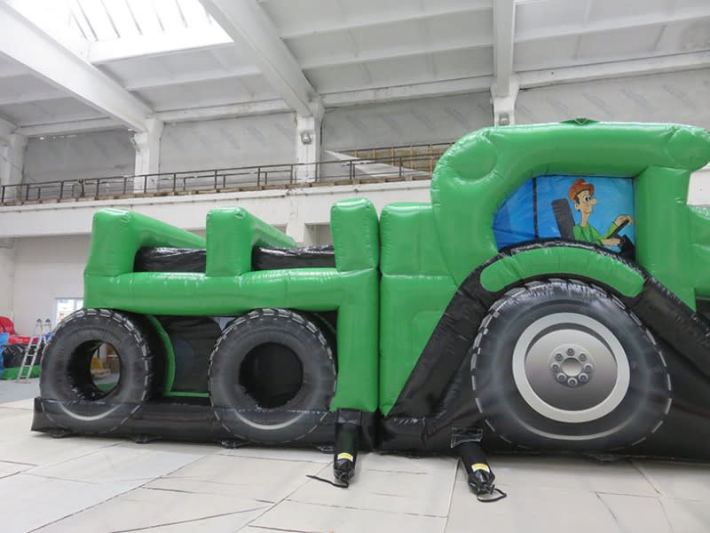 John Deere Style Tractor And Trailer Obstacle Course