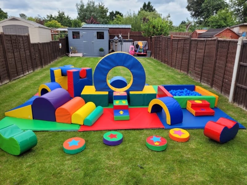 Pop-Up Play  Soft Play Hire, Obstacle Courses & Messy Play