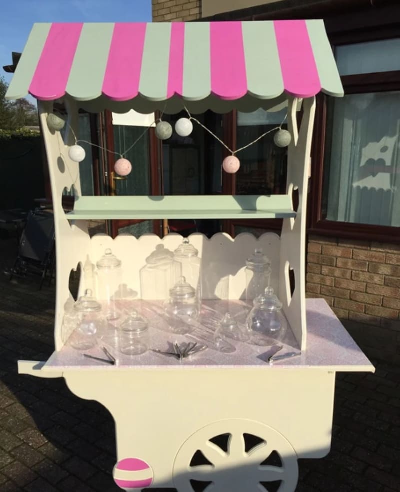 Diy Sweet Cart Little Jumpers Bouncy Castle And Soft Play Hire