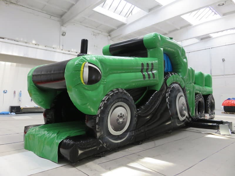 John Deere Style Tractor And Trailer Obstacle Course