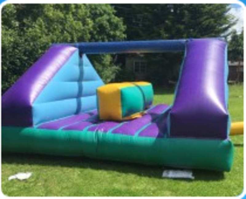 Pillow Bash Fete And Fiesta, Bouncy Castle Hire, Inflatable Hire Sittingbourne, Sheerness