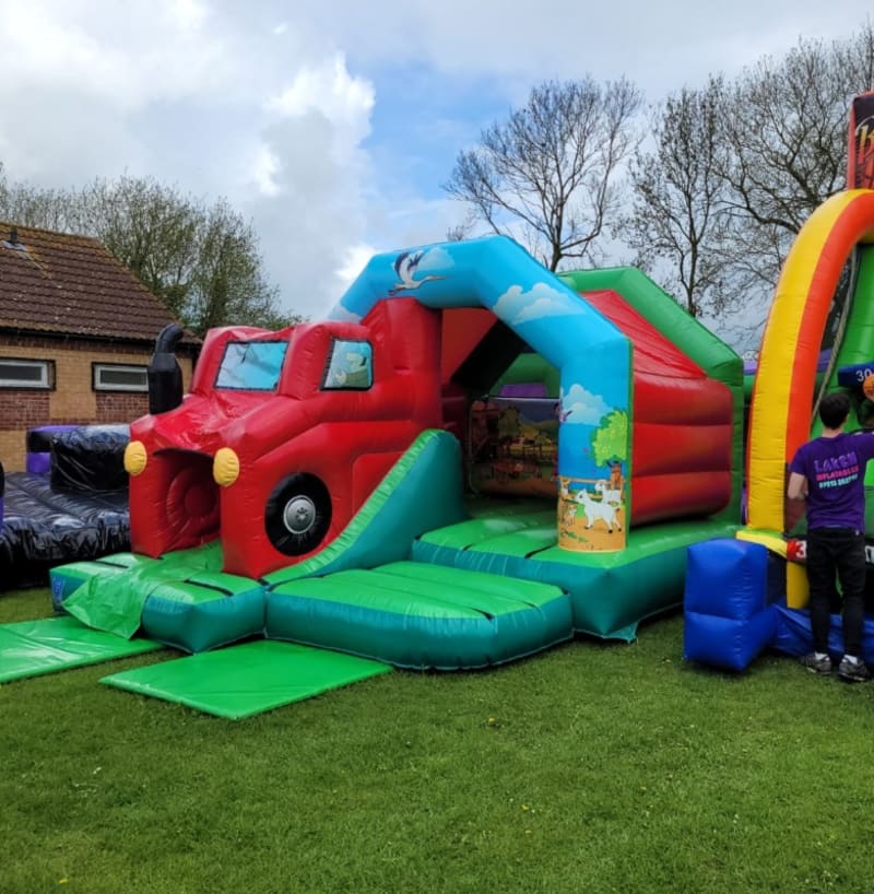 3d Tractor Farm Castle Hire Boston Bouncy Castle, Hot Tub & Soft Play