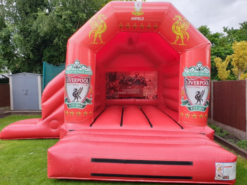 Liverpool Bouncy Castle For Hire In Widnes - MJ Castles