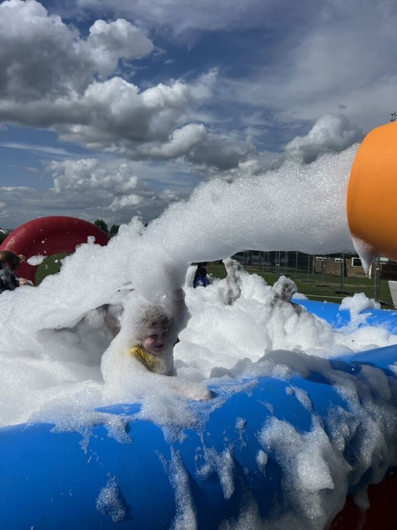 L Foam Cannon Hire Rodeo Bull Hire LondonKentEssex Surrey