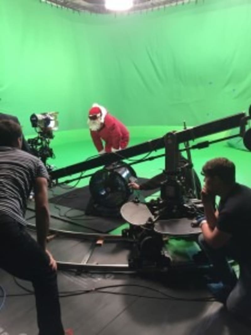 Tv And Film Snow Machine Foam Pit Hire