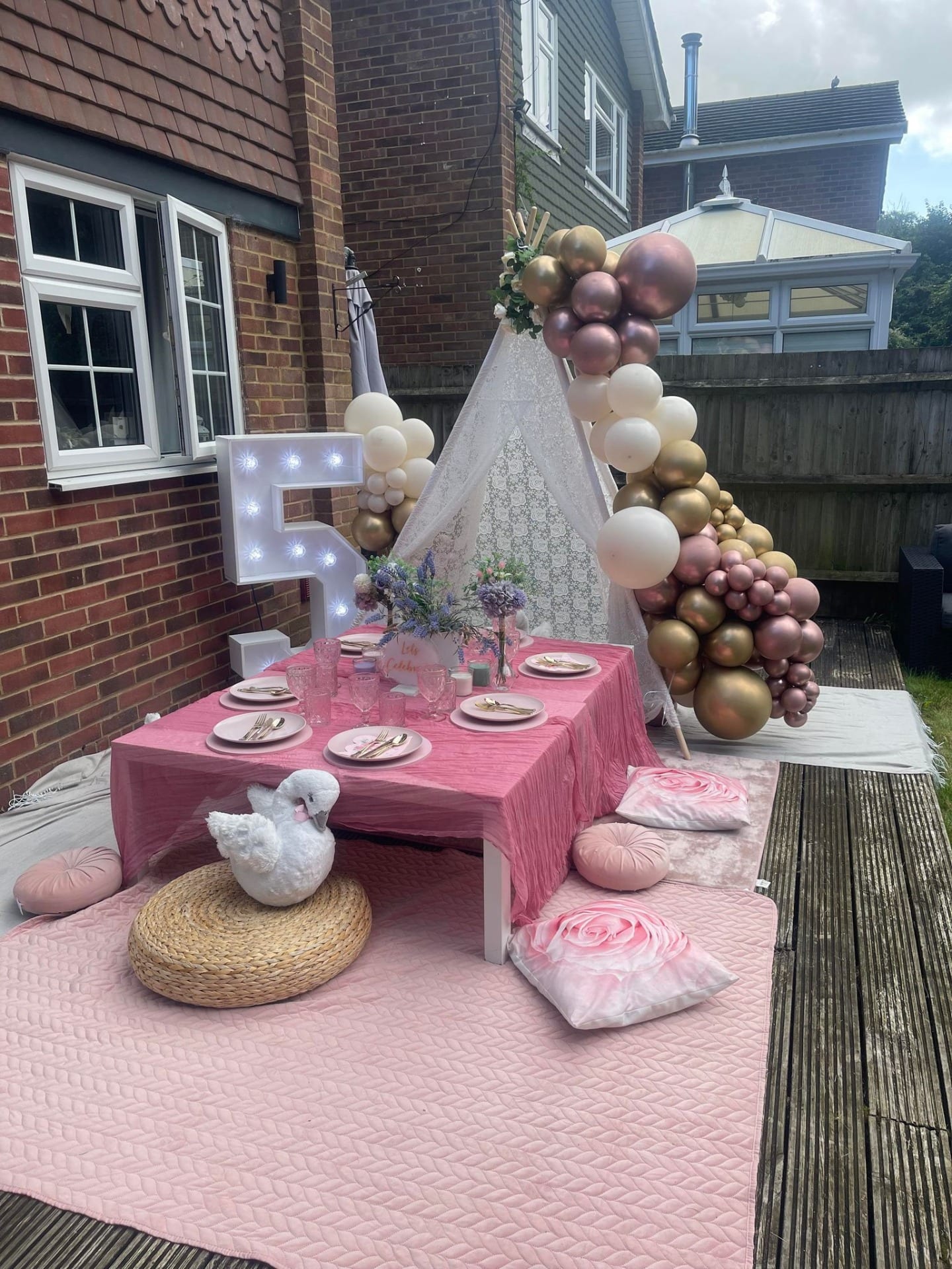 Garden picnic set up in Dartford