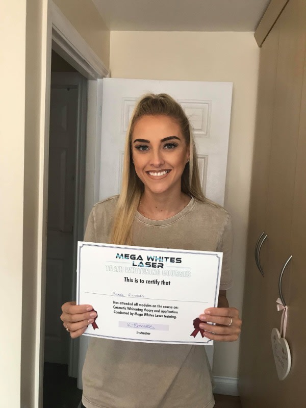 Gallery - Mega Whites Teeth Whitening Courses