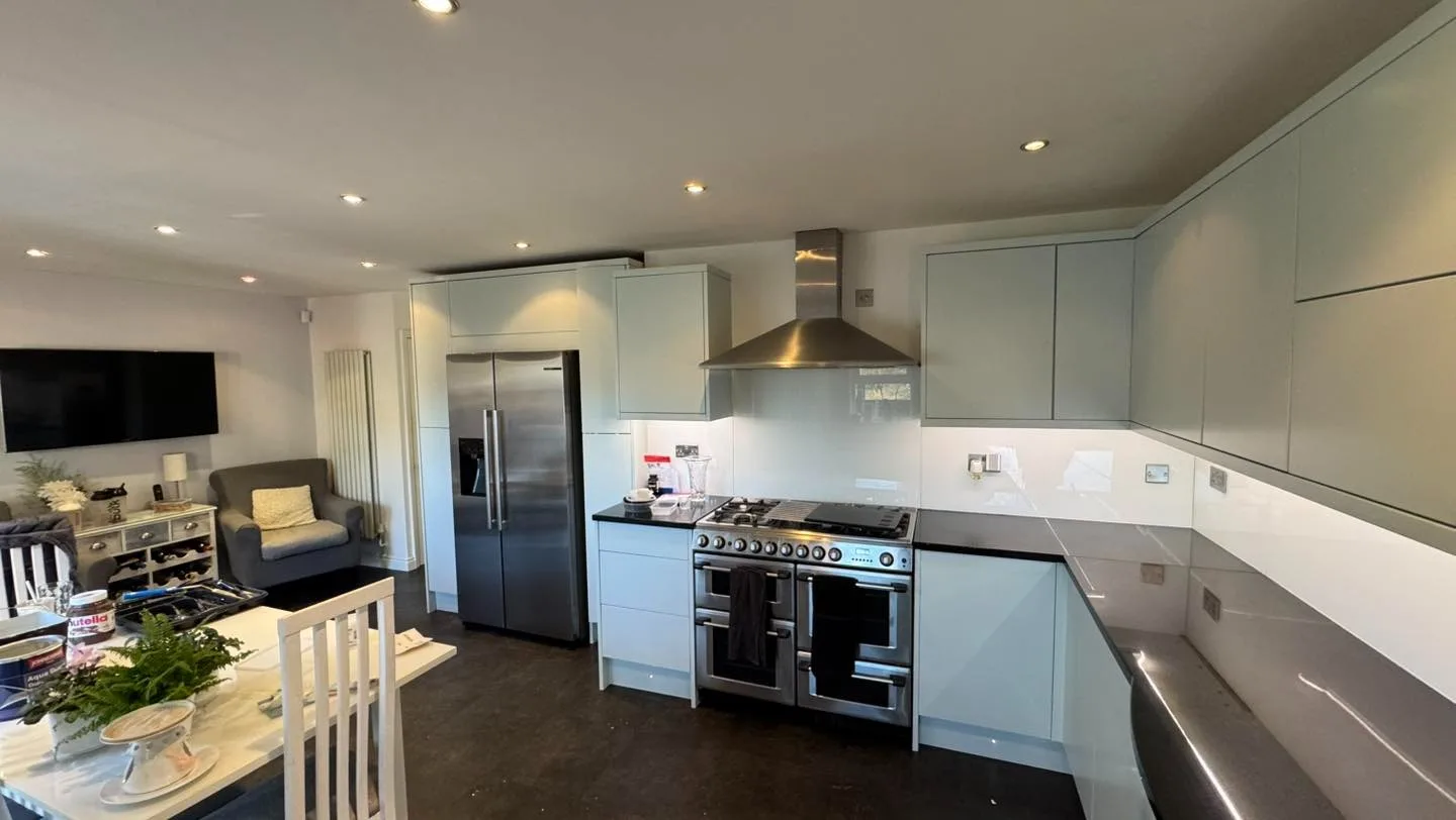 kitchen respraying service