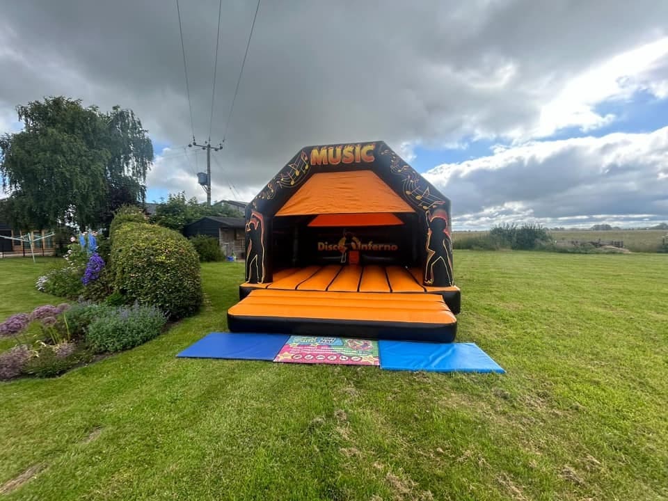 the best bouncy castles in Meldreth