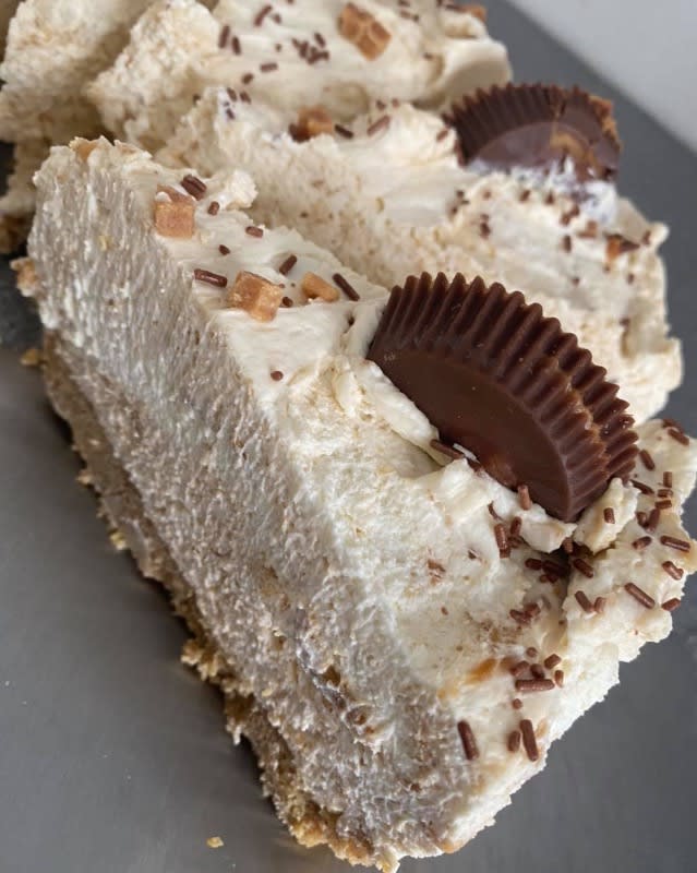 The Cakes Cakes by Andrea