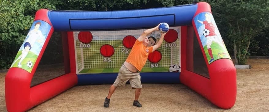 INFLATA FUN ENTERTAINMENT HIRE INFLATA FUN ENTERTAINMENT HIRE
