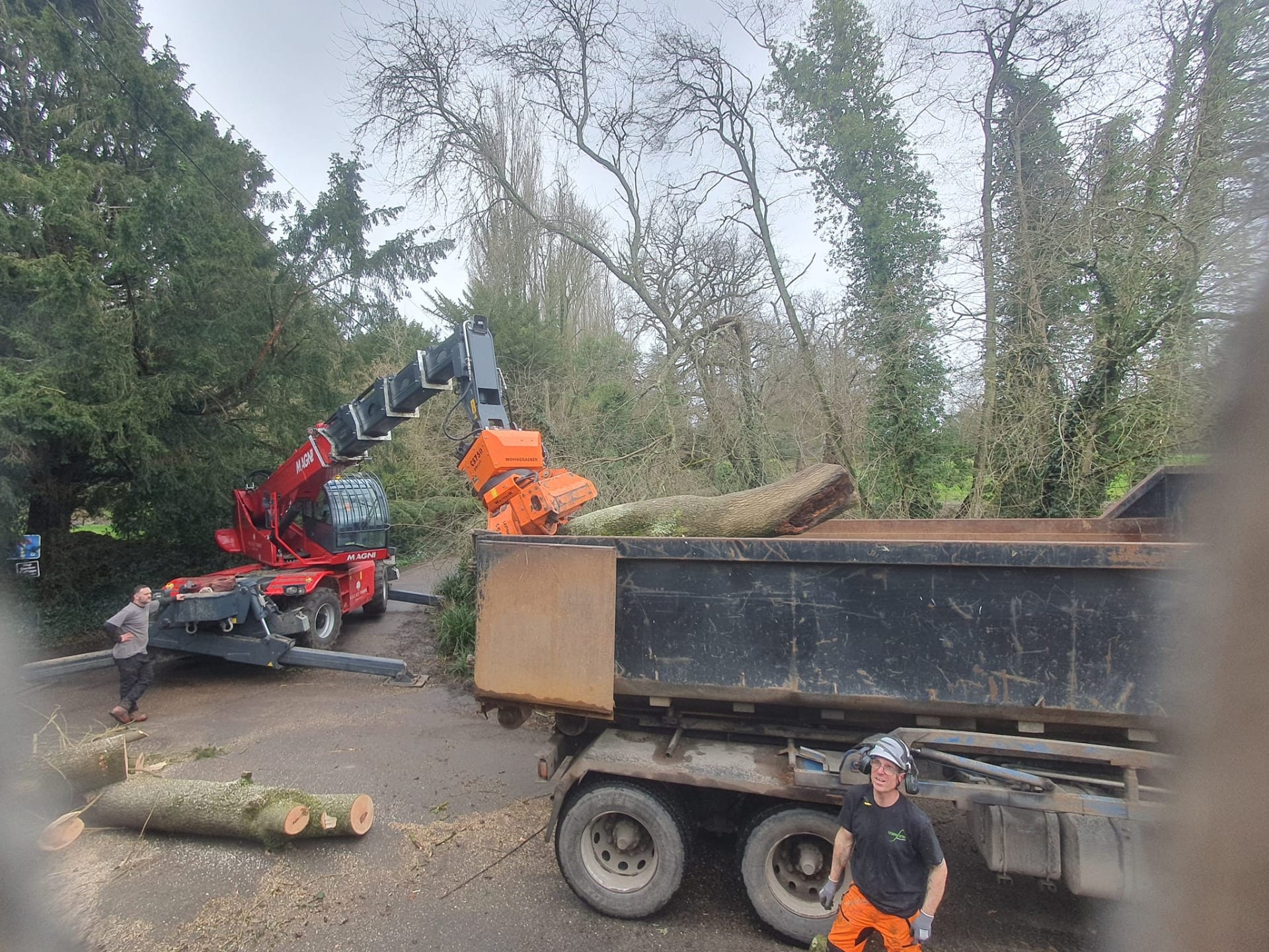  Pound Hill clearance and removals 