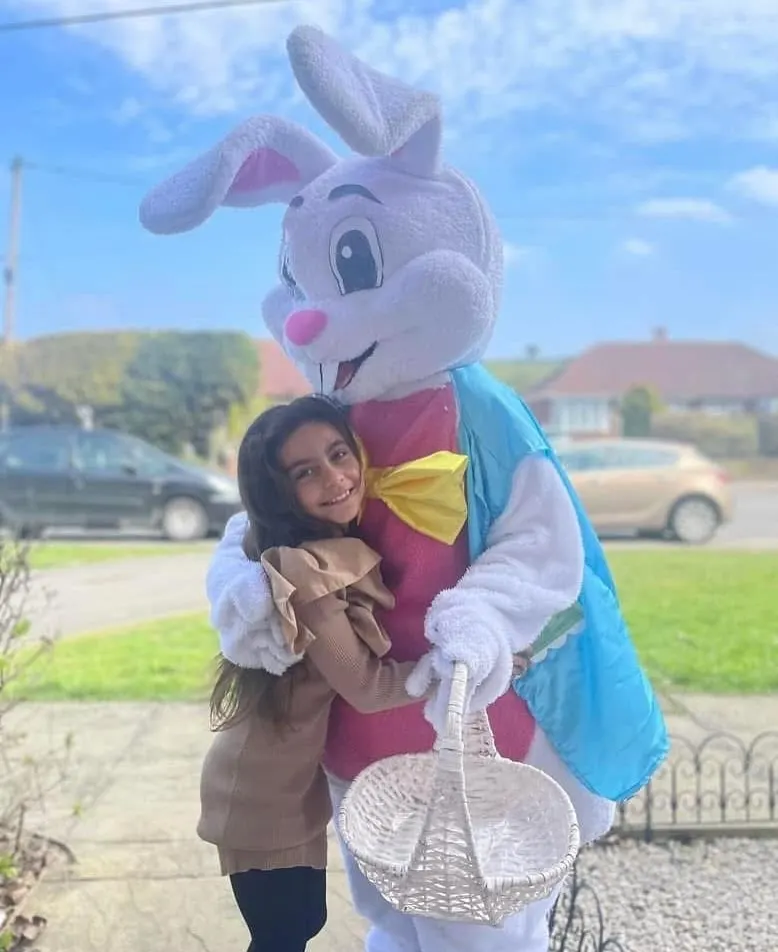 Sidcup character costume mascots 