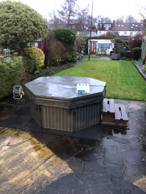 Array - Essex Portable Hot Tub Hire