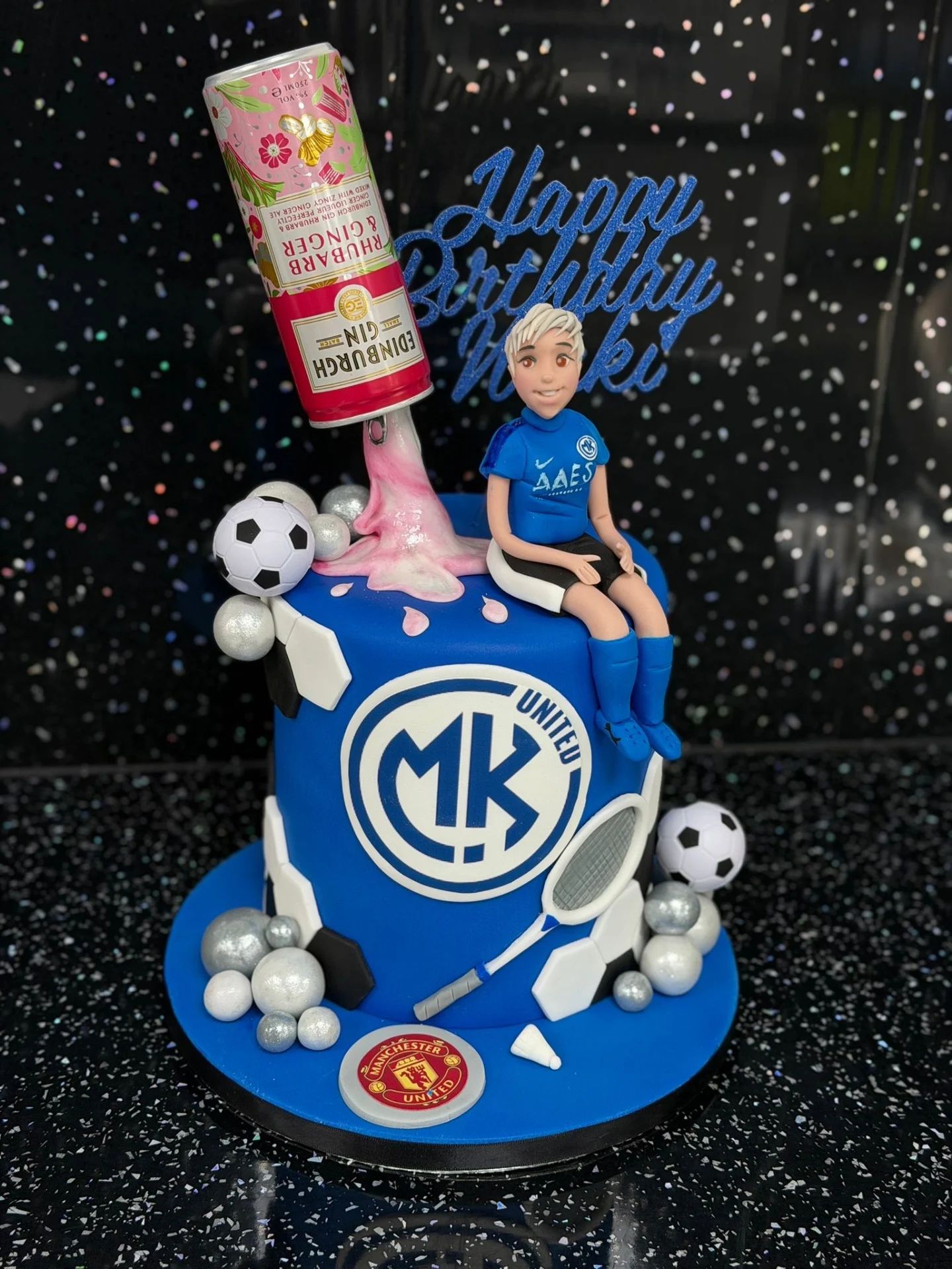 cake dunstable luton Bedfordshire Leighton buzzard houghton regis bedfordshire cakes cupcakes Harpenden St Albans rebourn