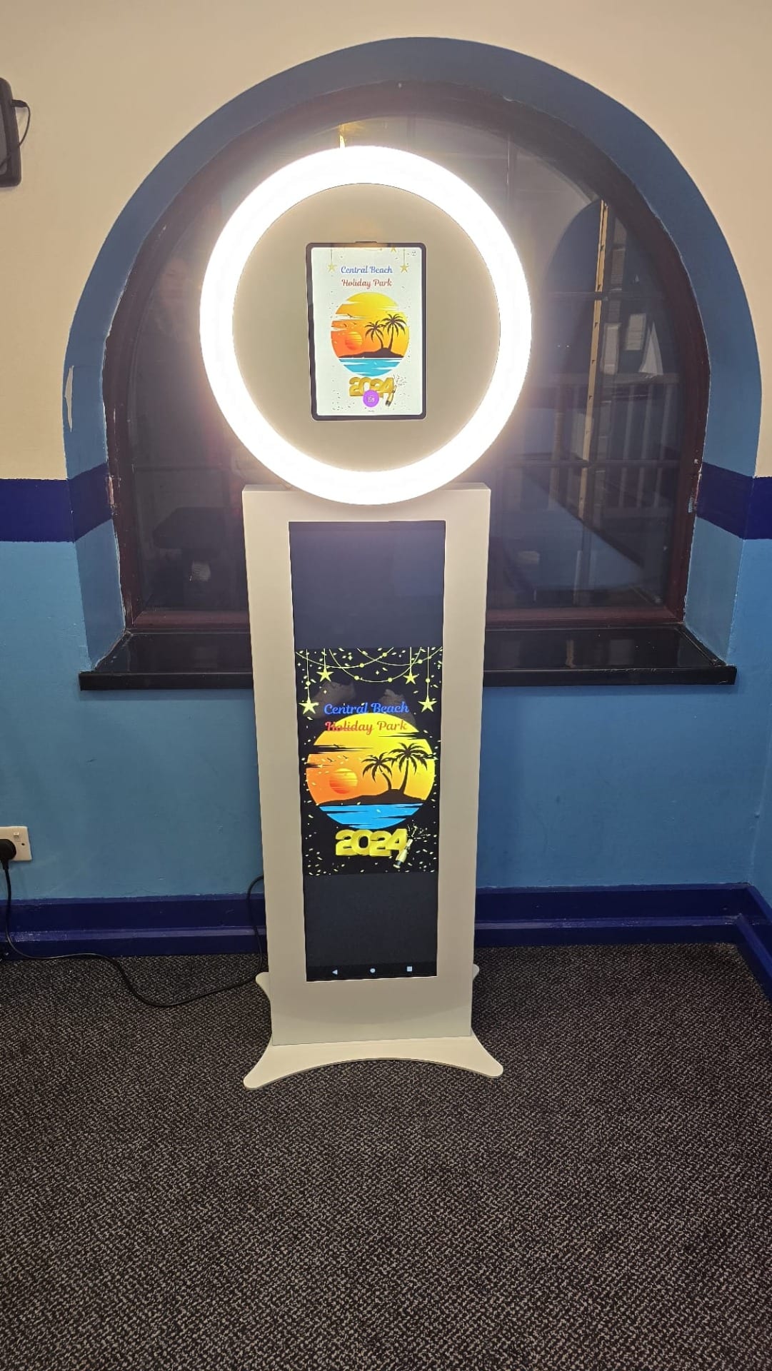 Selfie pod