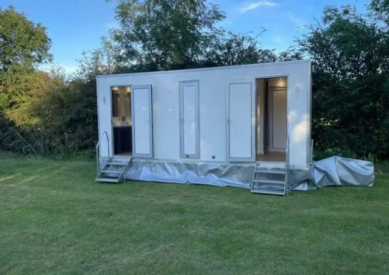 toilets for hire for festivals stevenage watford chelmsford 