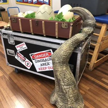 Dinomania Dinosaur Trail Package