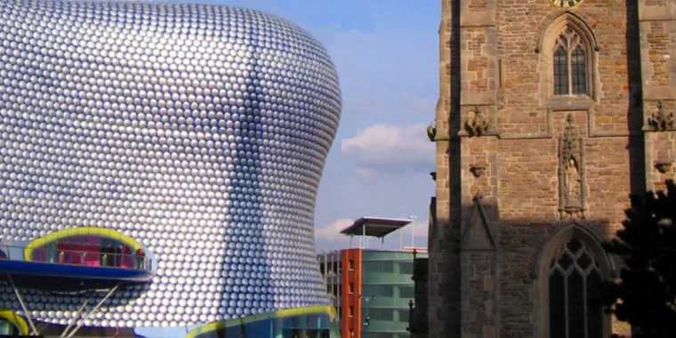 Exhibiting In The West Midlands This Autumn? Give People A Reason To Stop