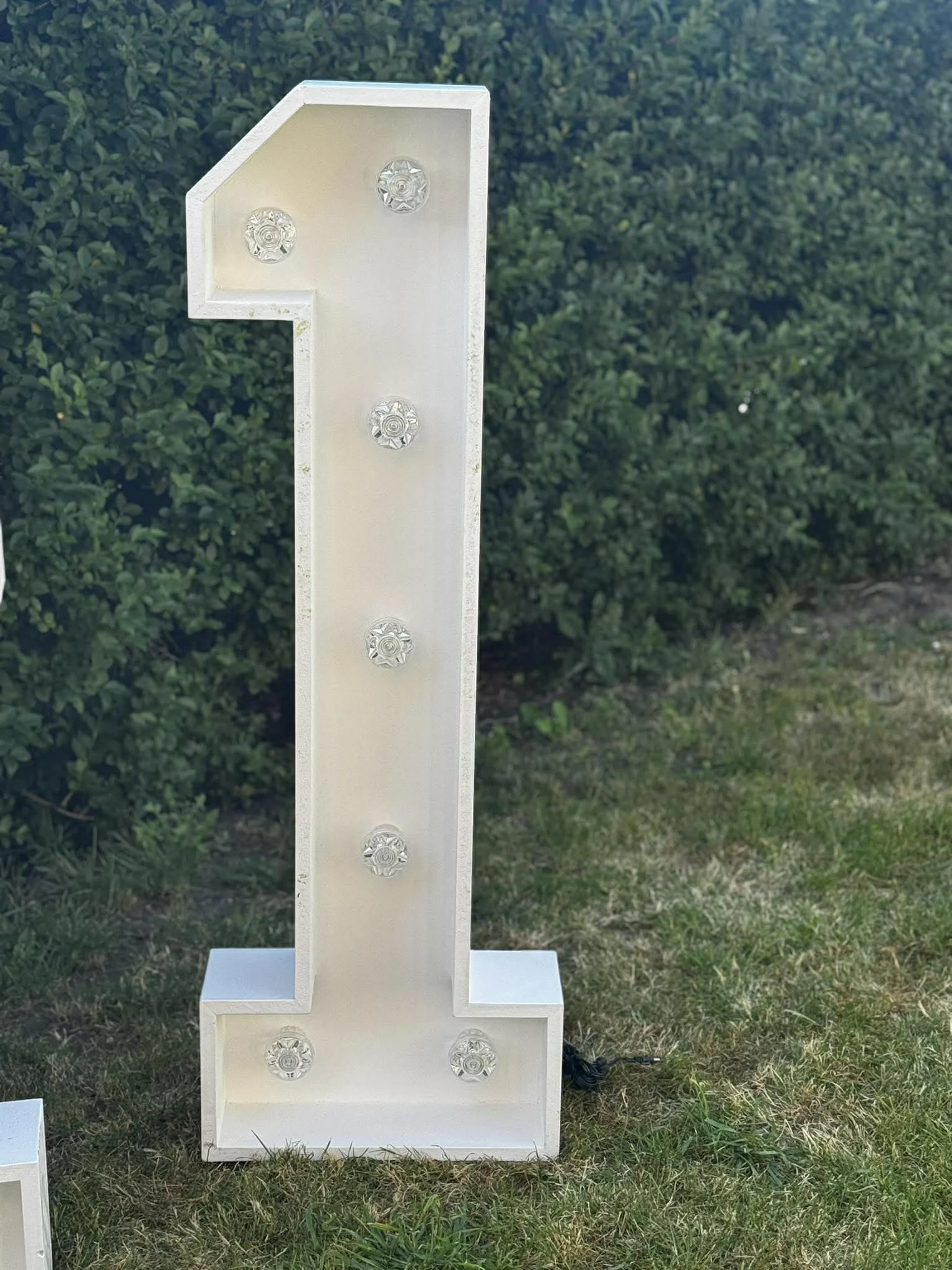 Led Number - 1 - Play and Glow Events Ltd