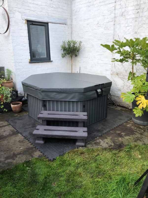 Home | Essex Portable Hot Tub Hire