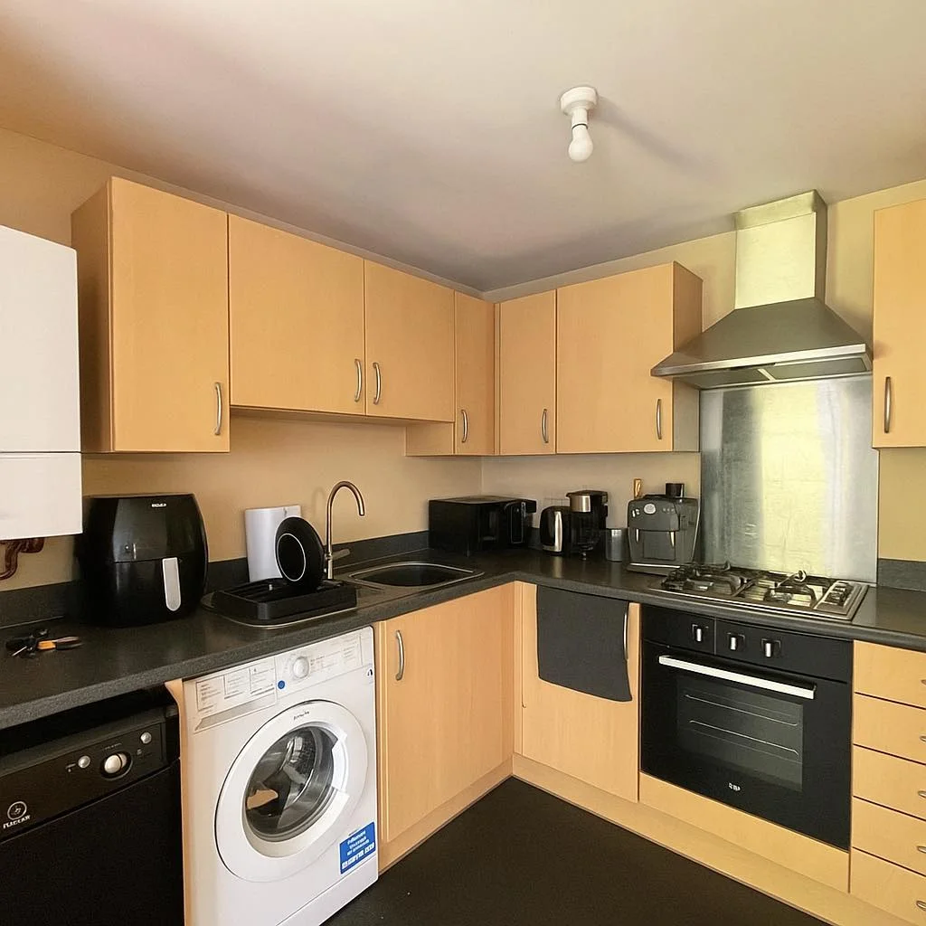 Kitchen Respray Case Study From Dated Beech To Modern Ral 9002