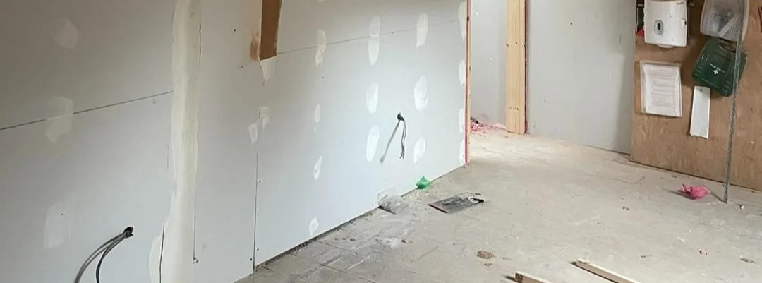Painter And Decorator In Walsall