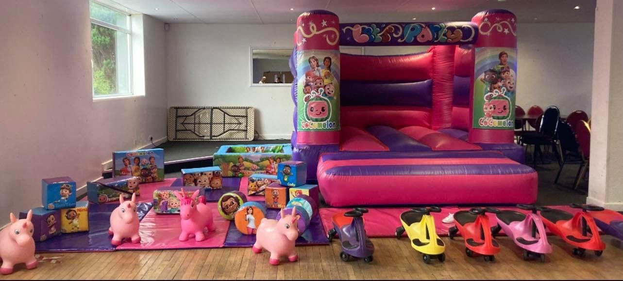 Bouncy Bees Bouncy Castle Hire