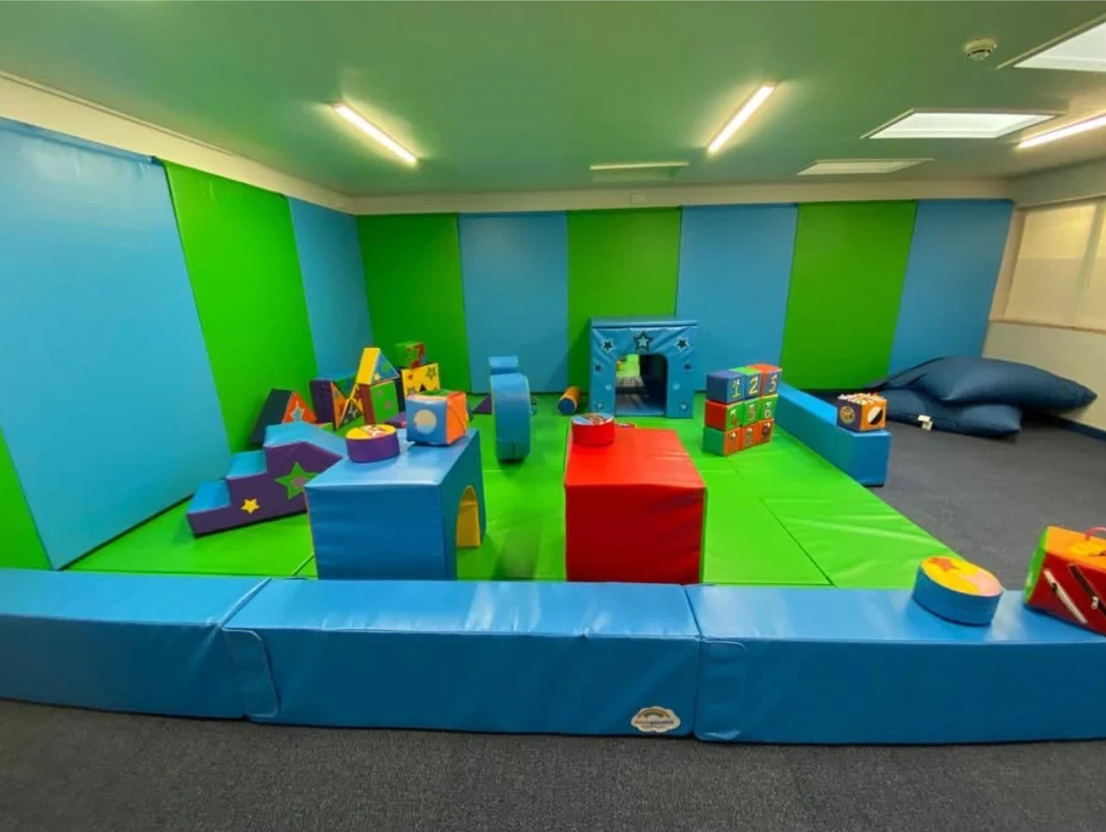 Wall And Floor Padding And Complete Set Up Jump Bounce Safe Bed Surrounds