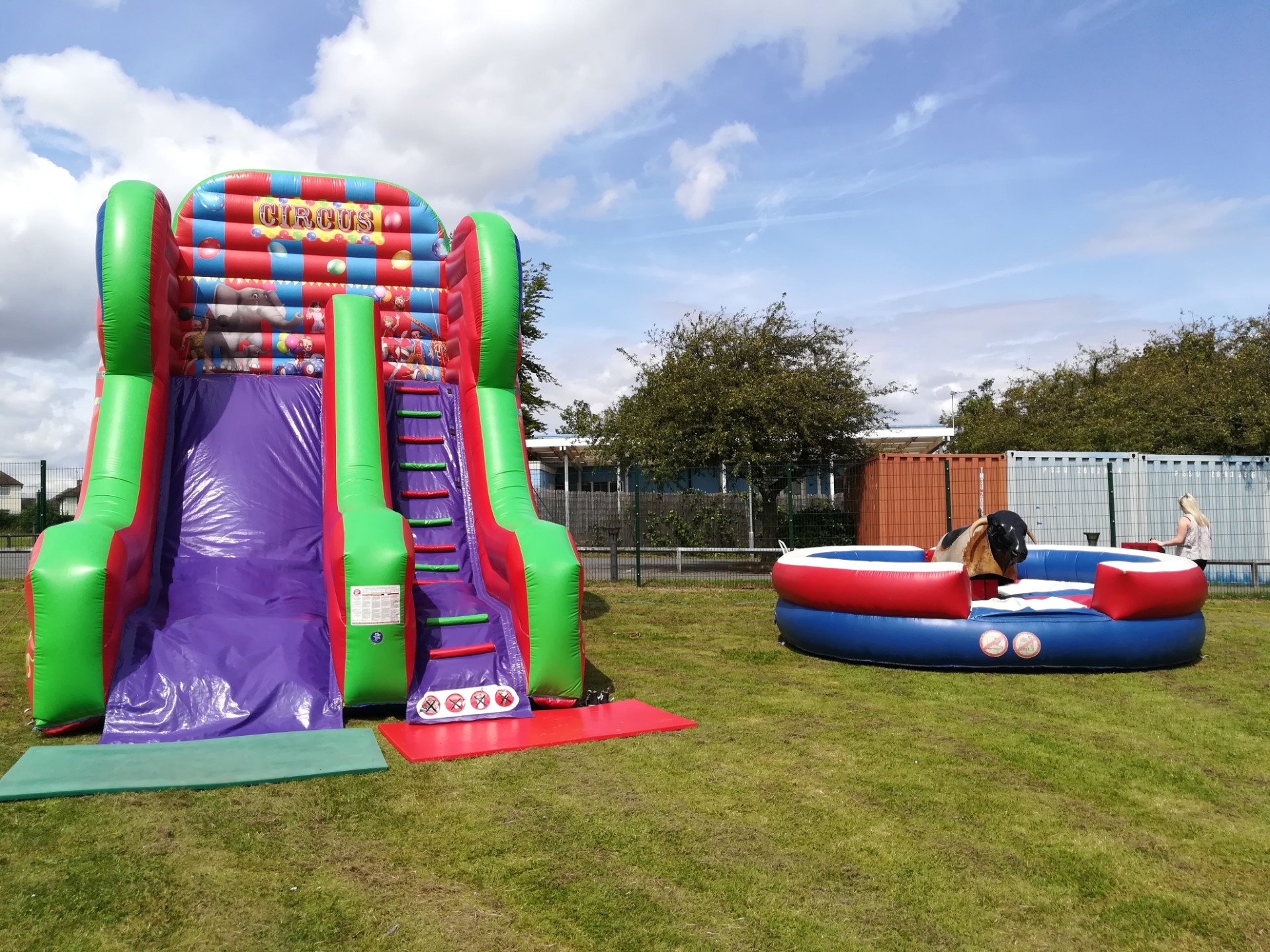 Bouncy Castle Hire Nottingham Soft Play Rodeo Bull Disco Entertainment