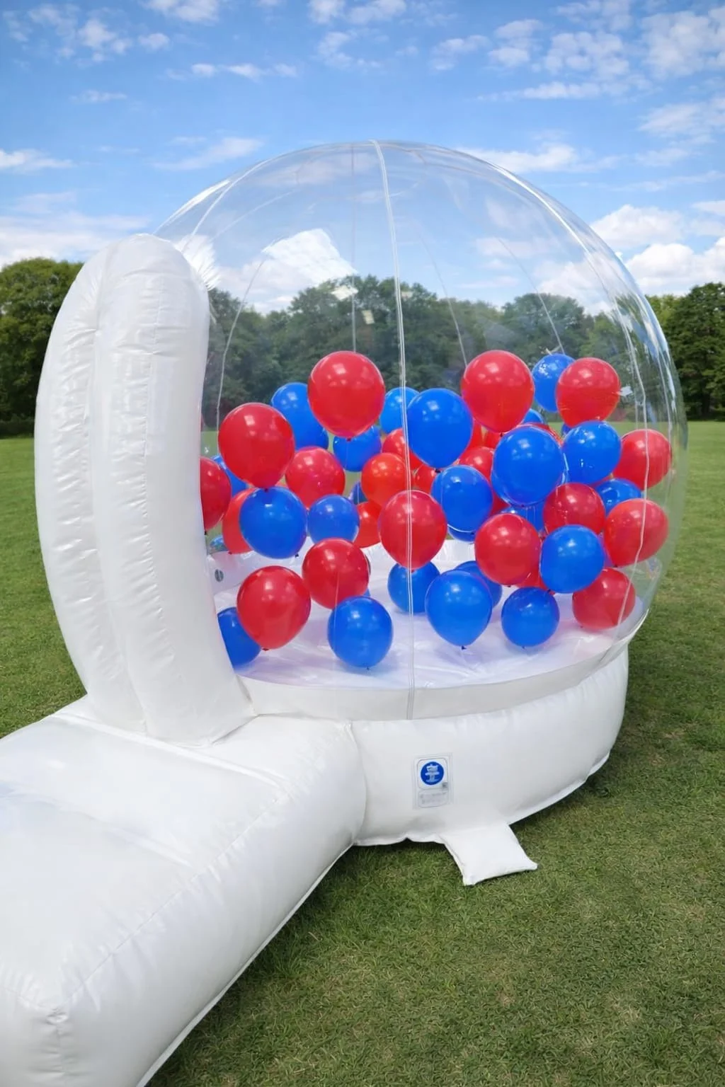 Lilys Inflatables And Soft Play