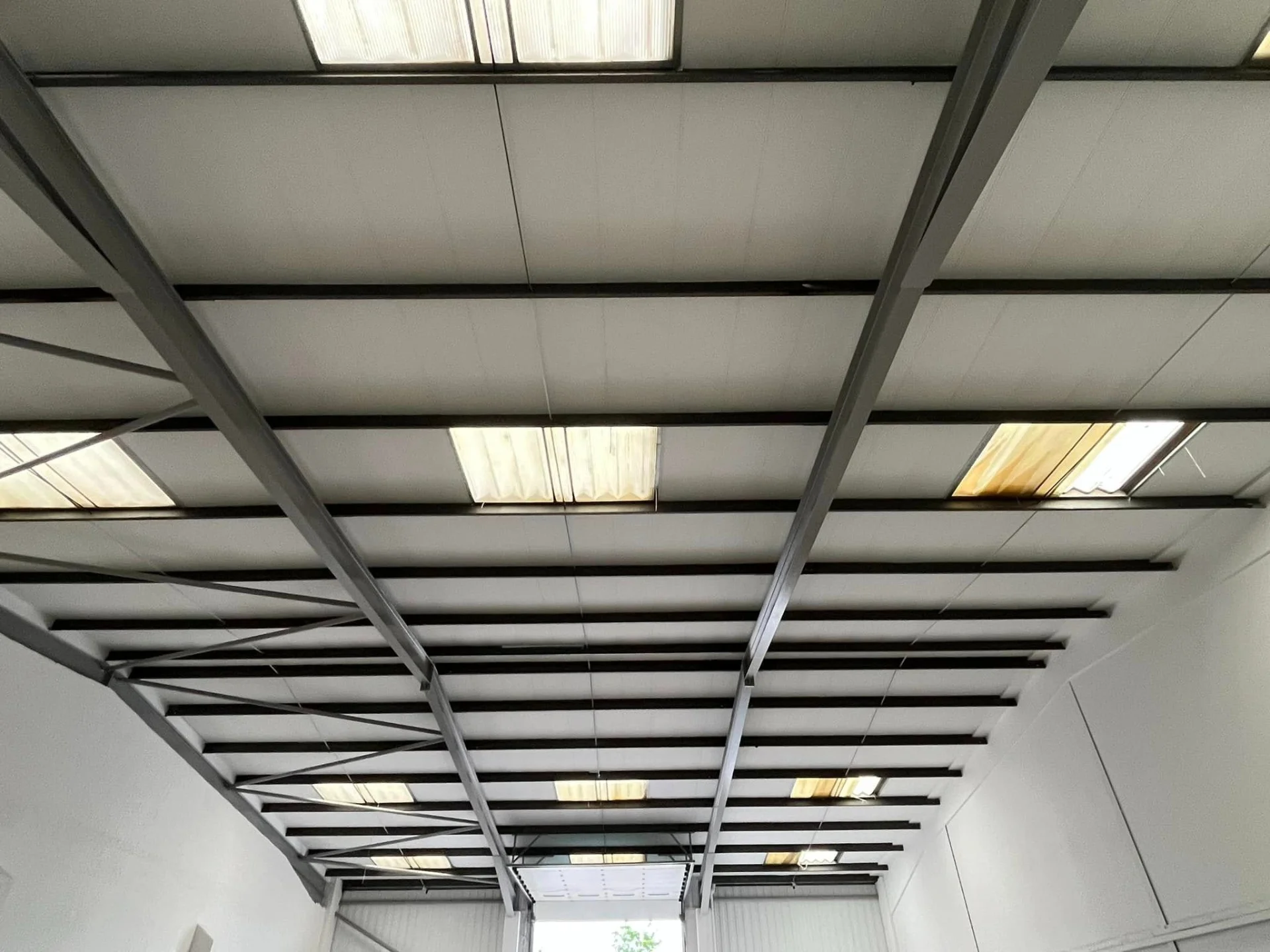 Soffits, Steels And Blockwork Prepped And Re-coated