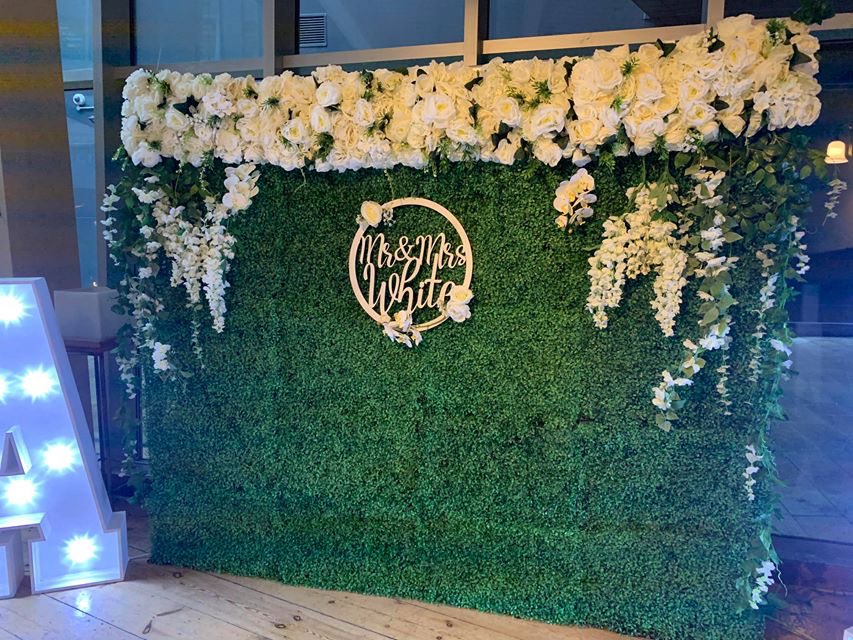 Backdrops Deluxe Flower Walls