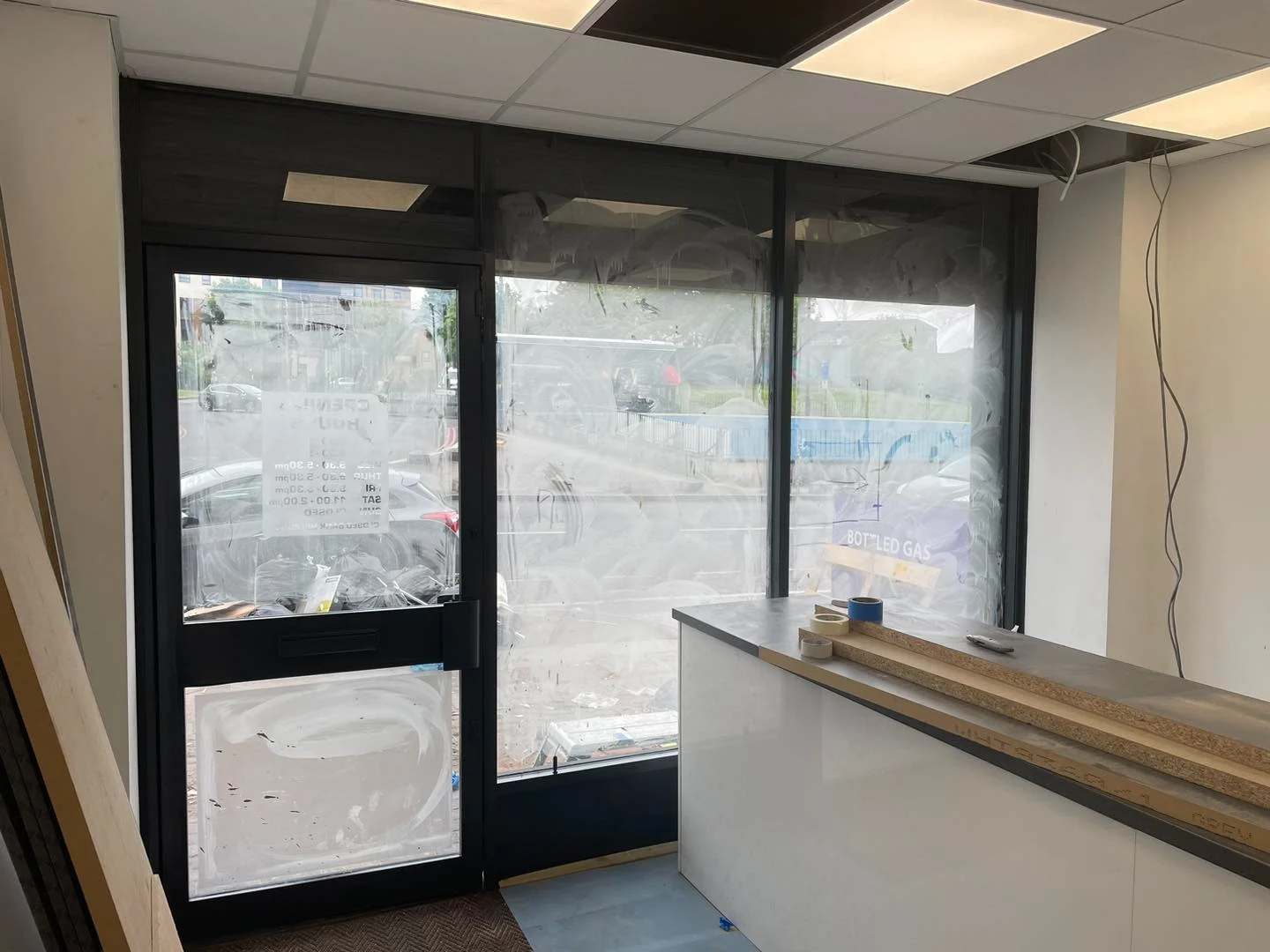 Spray Plastering Vs. Traditional Plastering