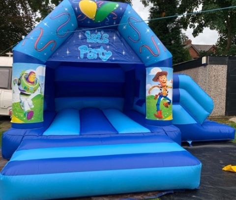 Interchangeable Toy Story Themed Combi Castle