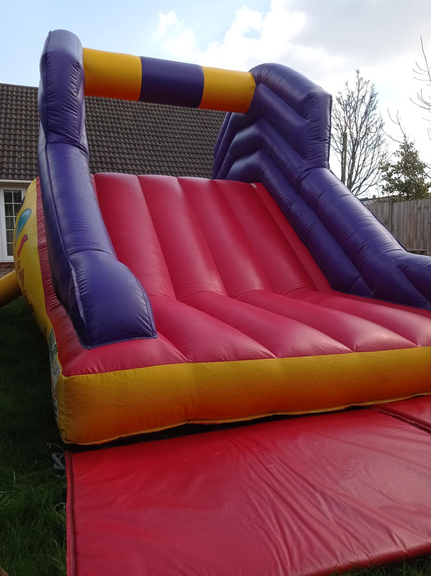 Childrens Bouncy Castle Hire