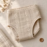 Bombacha clásica de algodón ao po'i beige con puntilla